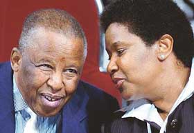 President of Botswana Festus Mogae listens to South African Minister of Minerals and Energy Phumzile Mlambo-Ngcuka at the inaugural session of the international diamonds conference in Mumbai on Tuesday