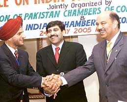 FICCI President Onkar S. Kanwar and his Pakistani counterpart, Chaudhary Muhammed Saeed, at a conference on Indo-Pakistan economic relations in Karachi on Tuesday