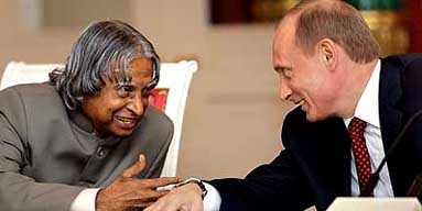 Russian President Vladimir Putin and his Indian counterpart A.P.J. Abdul Kalam during a meeting at the Kremlin on Tuesday