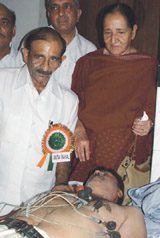 DPCC president Ram Babu Sharma along with other Congress activists during a free medical check-up on the occasion of the death anniversary of Pt. Jawaharlal Nehru in the Capital on Friday