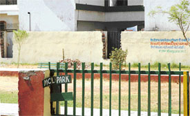Violating the MC directive, some residents have broken the wall surrounding a public park in order to allow entry into their houses from the park in Green Field Colony on the Pakhowal road in Ludhiana