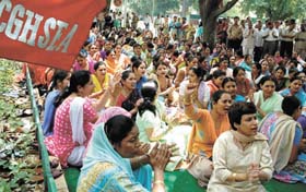 CGHS employees protesting against the non-fulfilment of their demands at Nirman Bhawan in the Capital