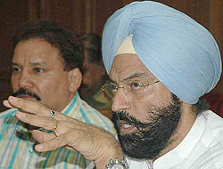 Mr Rana Gurmit Singh Sodhi, president, Chandigarh Olympic Association, and Chief Parliamentary Secretary, Youth Affairs, Punjab, addresses mediapersons at Punjab Bhavan in Chandigarh on Wednesday