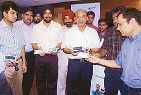 Mr Suresh Munjal of Hero Cycles at the inauguration of Nokia awareness campaign in Ludhiana