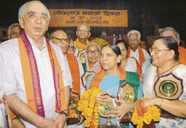 Former Union Finance Minister Jaswant Singh with BJP workers at a function in Chandigarh on Sunday.