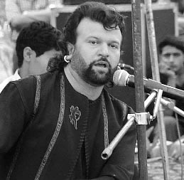 Hansraj Hans, who will sing against female foeticide