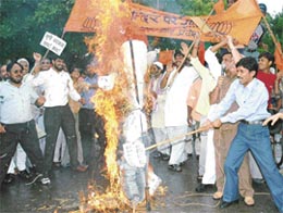 Activists of the BJP protest against the attack on Ram Temple in Ayodhya in Sector 17.