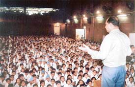 Mr Sanjeev Malhotra teaches mathematics with techniques of Aloha to students of Sacred Heart Convent School, Ludhiana