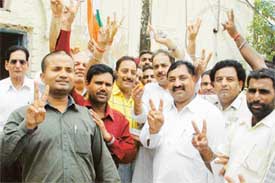 Congress workers hail the appointment of Mr Shamsher Singh Dullo as PCC president in Ludhiana
