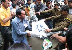 Activists of the SFI burn the effigy of Chief Minister Virbhadra Singh on the HP University campus in Shimla on Wednesday. 