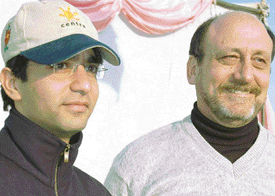 Abhinav (left) with his Kazakh coach Stanislav Lapidus 