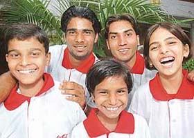 (From left) Harry Chaudhary, Ramandeep Singh, Pawan Kumar, Mahima Tiwari and Priyanka who received the National Bravery Awards this year were in the city