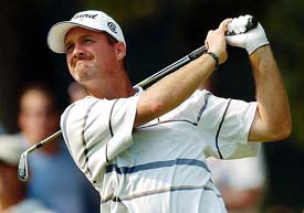 Jerry Kelly tees off on the fourth hole during the second round of the PGA Championships at Baltusrol Golf Club 