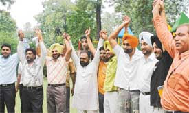Punjabi singers oppose the trend of deejays using their songs to make hit music without paying any token money