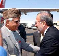 External Affairs Minister K. Natwar Singh is welcomed by his Iranian counterpart Manouchehr Mottaki in Tehran on Friday.