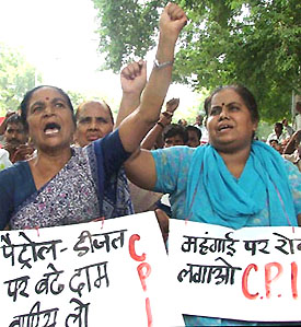 CPI activists protesting against the hike in petroleum products in the Capital on Wednesday