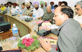 Mr Justice Surya Kant of the Punjab and Haryana High Court addresses a seminar