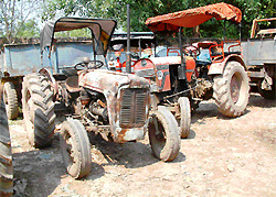 The weaponry used during the Indo-China and Indo-Pak wars may have long found its way into museums, but most of tractors and lorries bought in 1962 and 1965 for removal of garbage were on road till last year