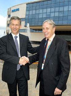 Philips Semiconductors CEO Frans Van Houten (left) shakes hands with CEO of Philips innovation campus Bob Hoekstra during the inauguration of Philips Indias innovation campus in Bangalore on Friday.
