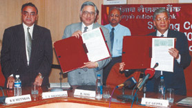 Mr S.C. Gupta, CMD, Punjab National Bank, and Mr R. Beri, CMD, NIA Ltd, during the signing of an MoU in the Capital.