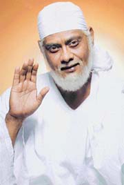 Mukul Nag as Sai Baba