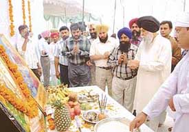 SAD leaderCapt Kanwaljit Singh pays tributes to Maharshi Valmiki at a function in Derabassi on Monday