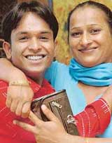 Jagjit Singh with his mother