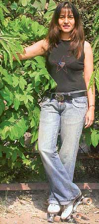 Skater Jagdeep Bains stands tall, basking in the glory of her achievements