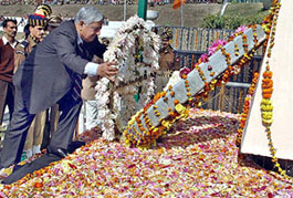 Chief Minister Mufti Mohammad Sayeed lays wreath on the police memorial, at Zewan Police Complex, to mark the Police Commemoration Day in Srinagar on Friday.