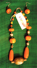 Accessories to match the fabric in this joyful winter show
