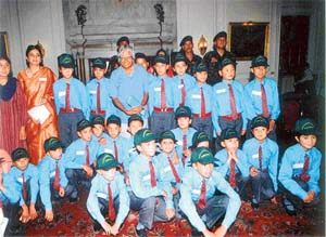 Moment to savour: Students of Army Goodwill School, Nubra valley, with President A.P.J. Abdul Kalam at Rashtrapati Bhawan