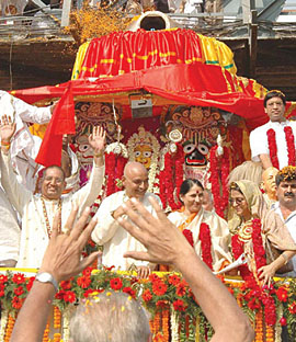 Devotees participating in a rath yatra on the occasion of Shri Jagannath Rath Yatra Mahotsav, organised by Iskcon Temple at Mahavir Vatika, Daryaganj, in the Capital on Monday. 