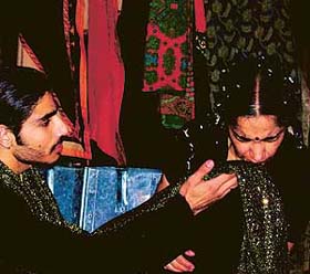 Ramanjeet in an emotional moment with her Snake Man Rocky