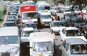 Chaos all the way: Traffic comes to a standstill as the Prime Minister's cavalcade reaches Chandigarh on Wednesday morning