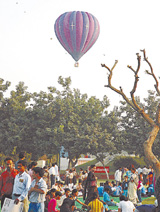 Visitors at the 21st Balloons Fair, organised for the Indo-Pak peace, at Jawaharlal Nehru Stadium in the Capital on Saturday