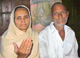 Des Raj Verma, along with his mother, narrates their tale of woe at Mandi Ahmedgarh on Sunday