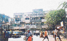 Zaveri Bazaar sees gold transactions worth more than Rs 50 crore every day