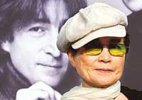 Yoko Ono 