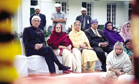Lt-Governor B L Joshi, Chief Minister Sheila Dikshit and Prime Minister Manmohan Singhs wife Gursharan Kaur during a Shabad Kirtan at the CMs residence in the Capital on Sunday