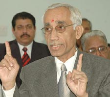 Mr Ashok Ganguly, Chairman of the CBSE, explains reforms in education system at a press conference in Panchkula on Monday