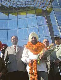MC chief Kulwant Singh during the inauguration of Municipal Bhavan at Sector 68, Industrial Area
