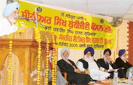 Mr Balwant Singh Hansra addresses a seminar at Punjabi Bhawan on Monday