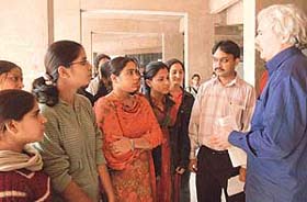 Prof Allen Furr, from Kentucki University, USA, interacts with students at GCG-42 in Chandigarh