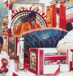 A procession being taken out on the occasion of the martyrdom anniversary of Guru Tegh Bahadur in the Capital on Friday.
