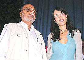 Charlie Chaplins granddaughter Dolores Chaplin with film-maker Shyam Benegal during the ongoing India International Film Festival in Goa on Sunday.