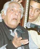 Ustad Fahimuddin Dagar performs at a music programme in Panjab University, Chandigarh, on Monday