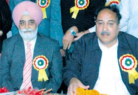 Photo opportunity: Bank MD Anil Dutta with Cooperatives Minister J.S. Randhawa