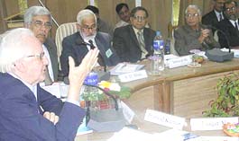 Prof Johan Galtung, Prof Y.K. Alagh, Prof S.D. Muni and other delegates hold deliberations on identifying peace issues for research in South Asia at Mohali on Monday.