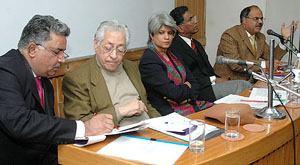 Former Attorney-General of India Soli J. Sorabjee (second from left), Justice Vikramjit Sen (second from right) with senior advocates at a seminar on Indias role in combating inter-country parental child removal in New Delhi on Friday.