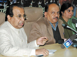 Mr Jagdish Mukhi, the Delhi BJP president, Dr Harsh Vardhan, and Ms Meera Kanwaria addressing a joint press conference in the Capital on Wednesday. 